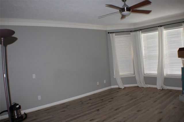 1718 Heddon Falls Drive, Sugar Land, TX 77479