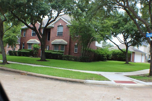 1718 Heddon Falls Drive, Sugar Land, TX 77479