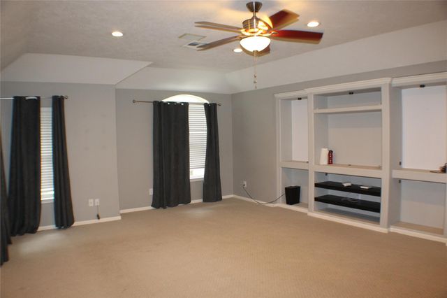 1718 Heddon Falls Drive, Sugar Land, TX 77479