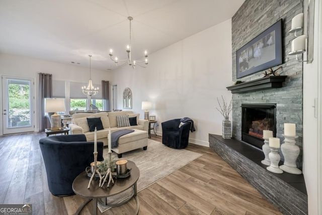 168 Chatuge Drive, Hoschton, GA 30548