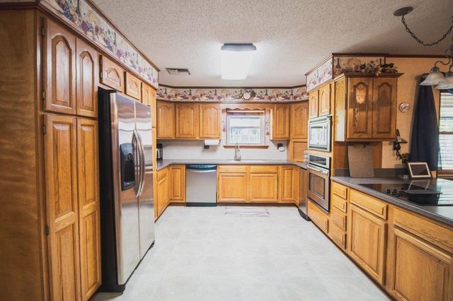 115 Louis Dr, Houma, LA 70364