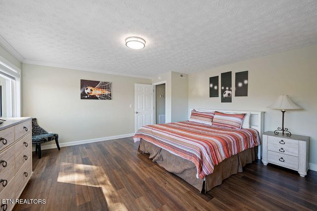 1106 Tanrac Tr, Gatlinburg, TN 37738