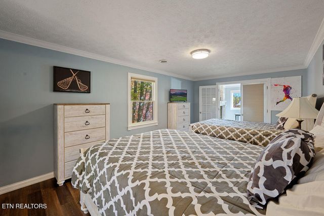 1106 Tanrac Tr, Gatlinburg, TN 37738