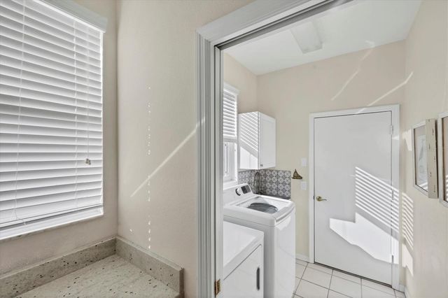 711 BACK NINE DRIVE, Venice, FL 34285