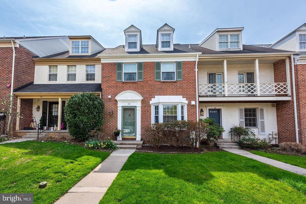 30 LOVETT CT, Lutherville Timonium, MD 21093