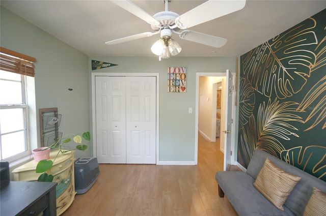 5611 N MCKAY AVENUE, Tampa, FL 33603