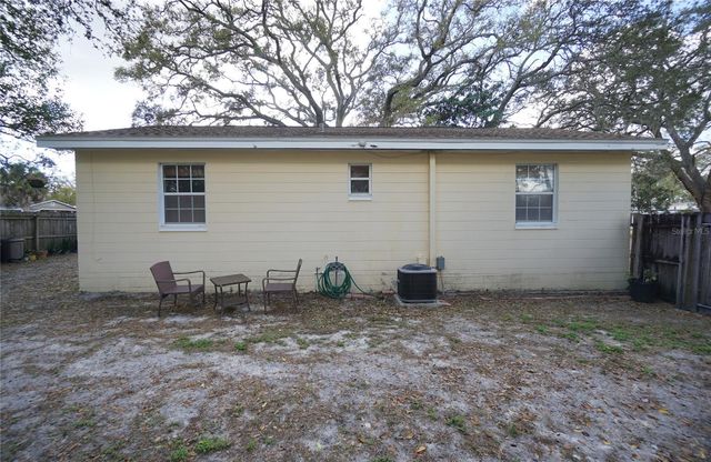 5611 N MCKAY AVENUE, Tampa, FL 33603