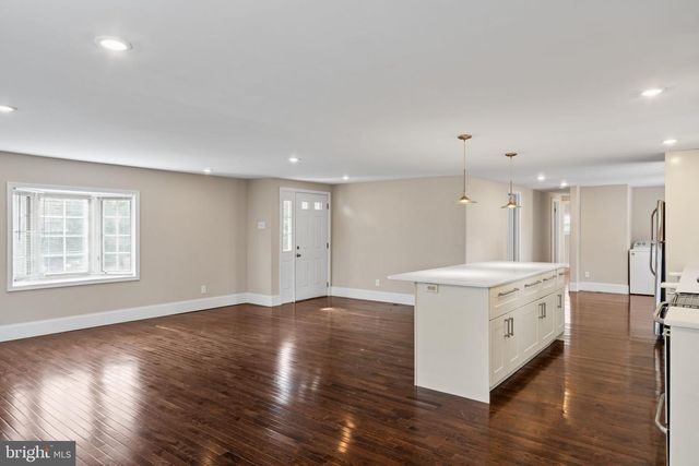 2730 OLD CEDAR GROVE RD, Broomall, PA 19008