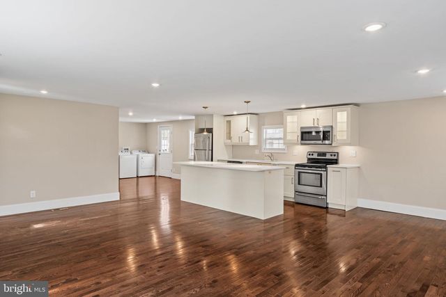 2730 OLD CEDAR GROVE RD, Broomall, PA 19008