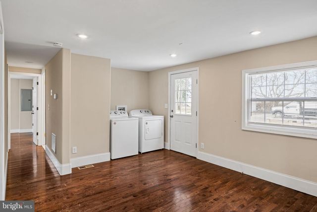 2730 OLD CEDAR GROVE RD, Broomall, PA 19008