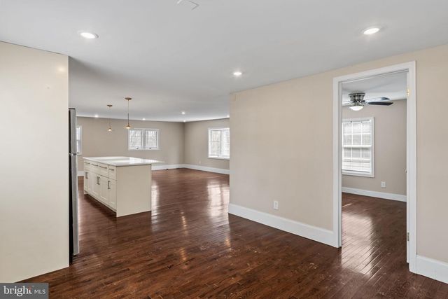 2730 OLD CEDAR GROVE RD, Broomall, PA 19008