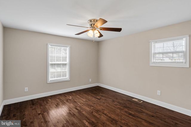 2730 OLD CEDAR GROVE RD, Broomall, PA 19008