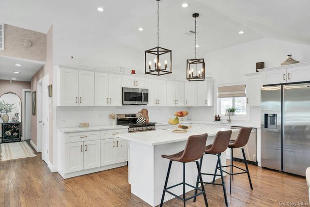 34 Corsa Street, Dix Hills, NY 11746