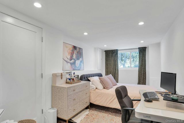 34 Corsa Street, Dix Hills, NY 11746