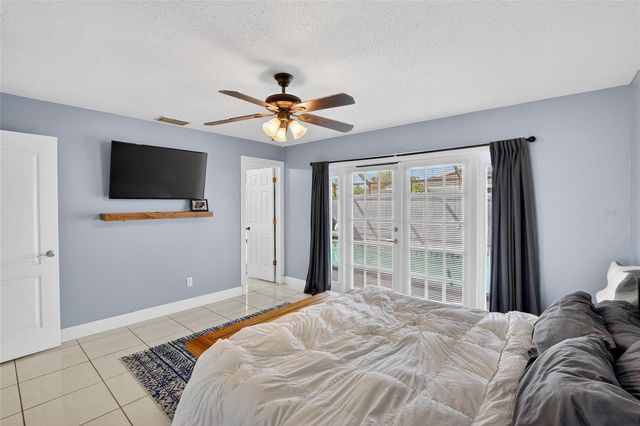 5802 TAMPA SHORES BOULEVARD, Tampa, FL 33615