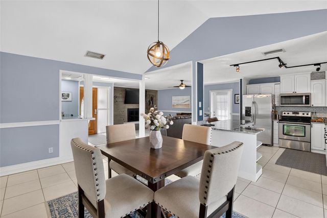 5802 TAMPA SHORES BOULEVARD, Tampa, FL 33615