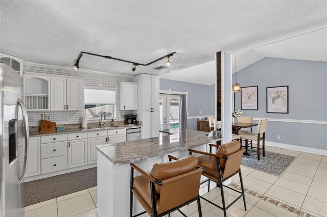 5802 TAMPA SHORES BOULEVARD, Tampa, FL 33615