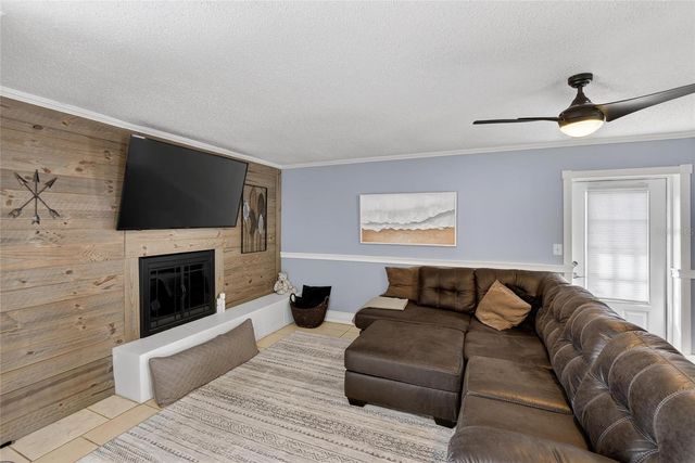 5802 TAMPA SHORES BOULEVARD, Tampa, FL 33615