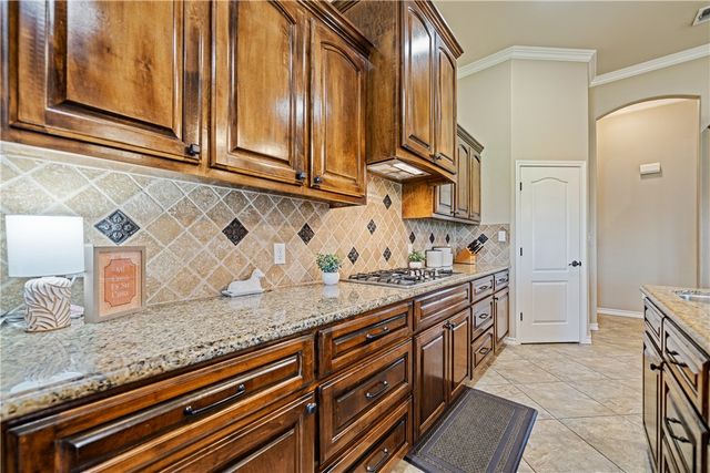 5614 Kitty Hawk Dr, Corpus Christi, TX 78414