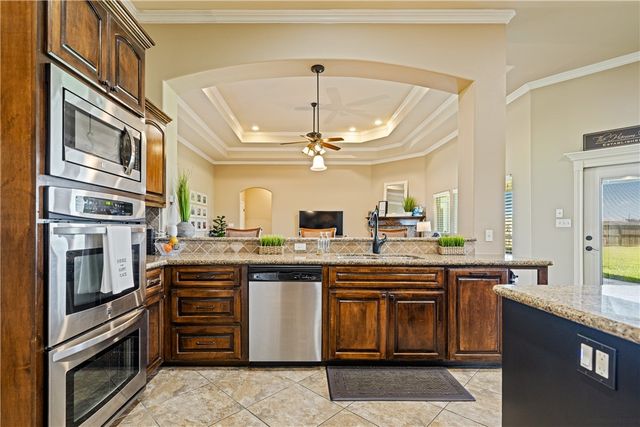 5614 Kitty Hawk Dr, Corpus Christi, TX 78414