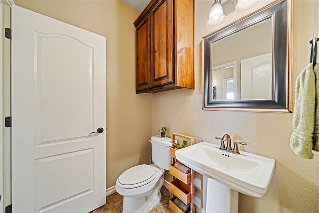 5614 Kitty Hawk Dr, Corpus Christi, TX 78414