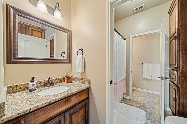 5614 Kitty Hawk Dr, Corpus Christi, TX 78414