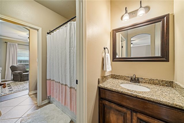 5614 Kitty Hawk Dr, Corpus Christi, TX 78414