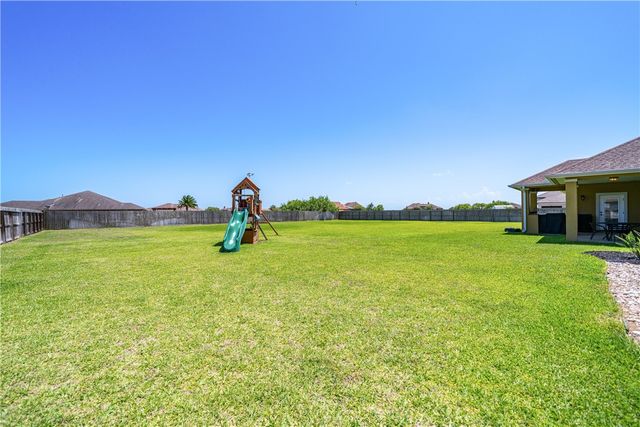 5614 Kitty Hawk Dr, Corpus Christi, TX 78414