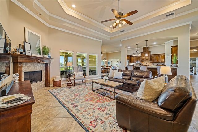 5614 Kitty Hawk Dr, Corpus Christi, TX 78414