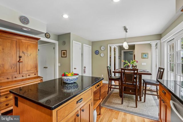 523 BOWNE RD, Ocean, NJ 07712