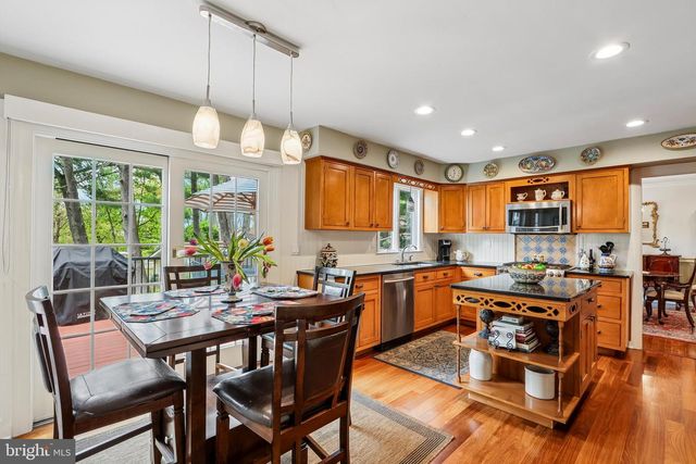523 BOWNE RD, Ocean, NJ 07712