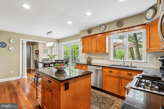 523 BOWNE RD, Ocean, NJ 07712