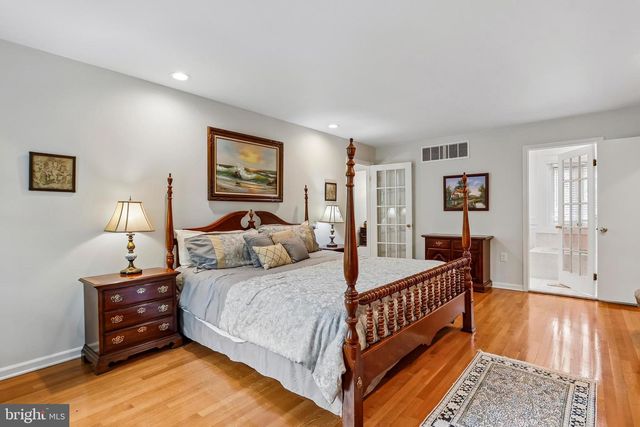 523 BOWNE RD, Ocean, NJ 07712