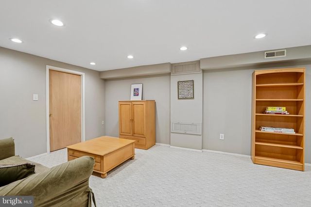 523 BOWNE RD, Ocean, NJ 07712