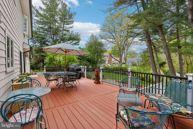 523 BOWNE RD, Ocean, NJ 07712