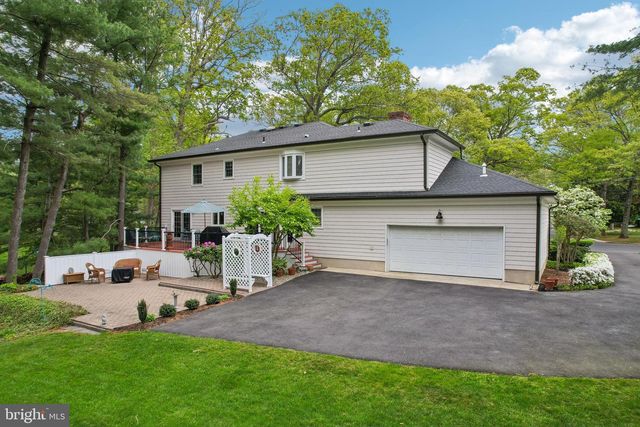 523 BOWNE RD, Ocean, NJ 07712