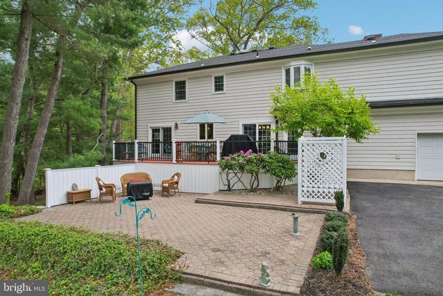 523 BOWNE RD, Ocean, NJ 07712