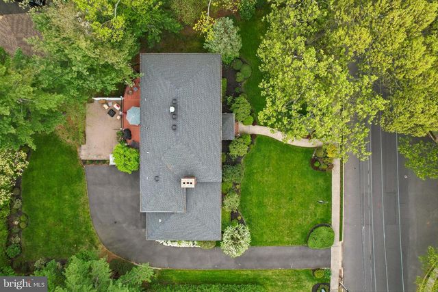 523 BOWNE RD, Ocean, NJ 07712