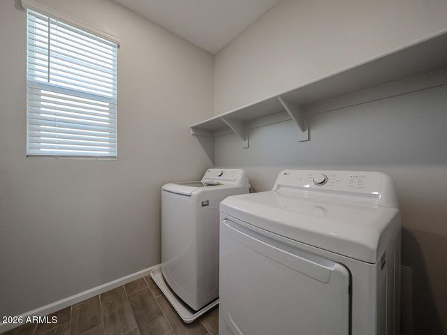 2635 E BOULDER Avenue, Apache Junction, AZ 85119