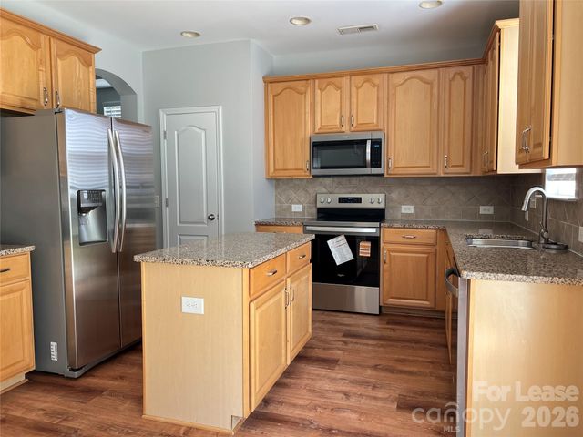 5707 El Campo Court, Charlotte, NC 28277