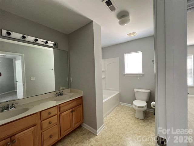 5707 El Campo Court, Charlotte, NC 28277