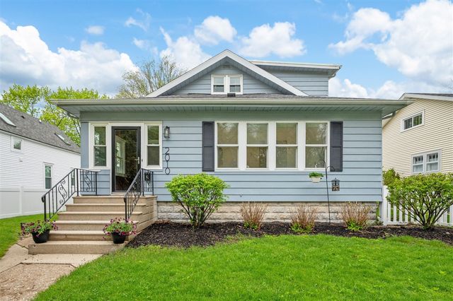 2010 Forres Avenue, Saint Joseph, MI 49085