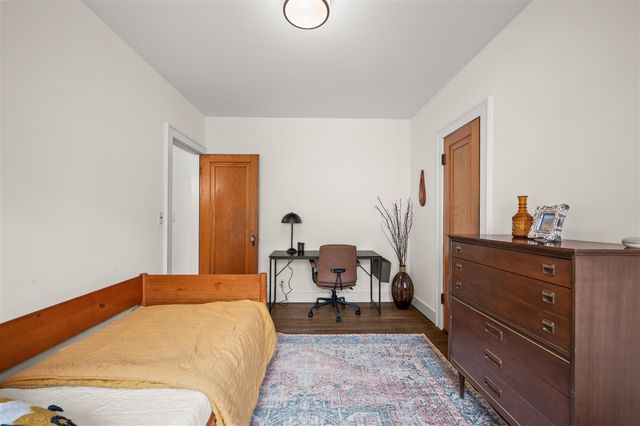2010 Forres Avenue, Saint Joseph, MI 49085