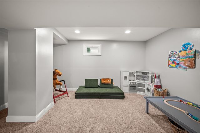 2010 Forres Avenue, Saint Joseph, MI 49085
