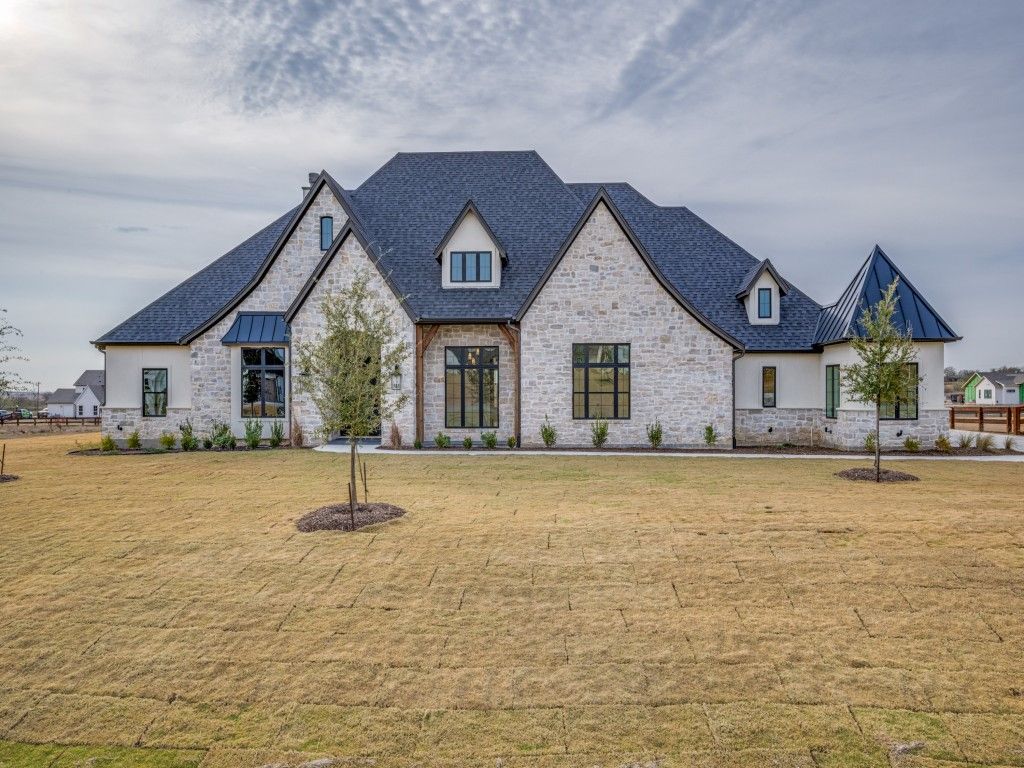 3301 Wellington Lane, Northlake, TX 76247