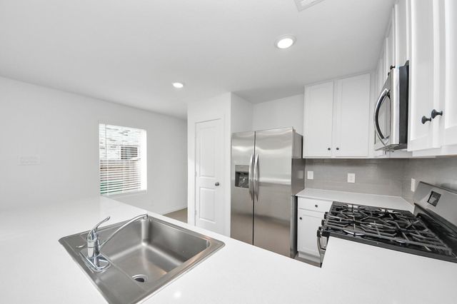 833 Village Brook Drive, Willis, TX 77378