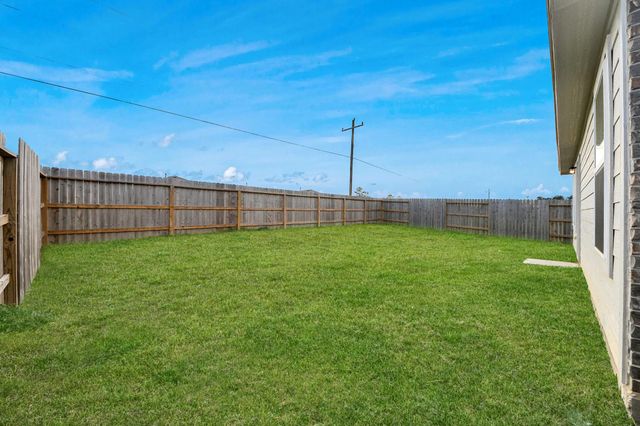 833 Village Brook Drive, Willis, TX 77378