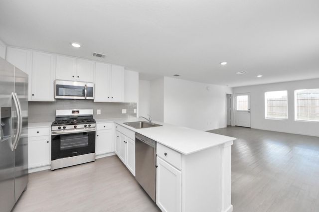 833 Village Brook Drive, Willis, TX 77378