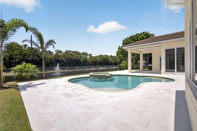 4131 Venetia Way, Palm Beach Gardens, FL 33418