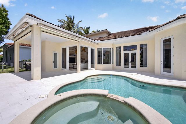4131 Venetia Way, Palm Beach Gardens, FL 33418